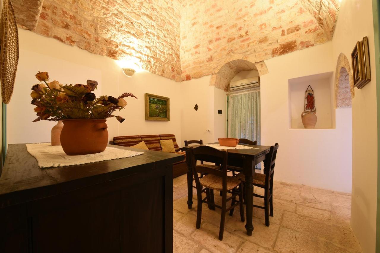 Trulli La Zisa Apartment Fasano Bagian luar foto
