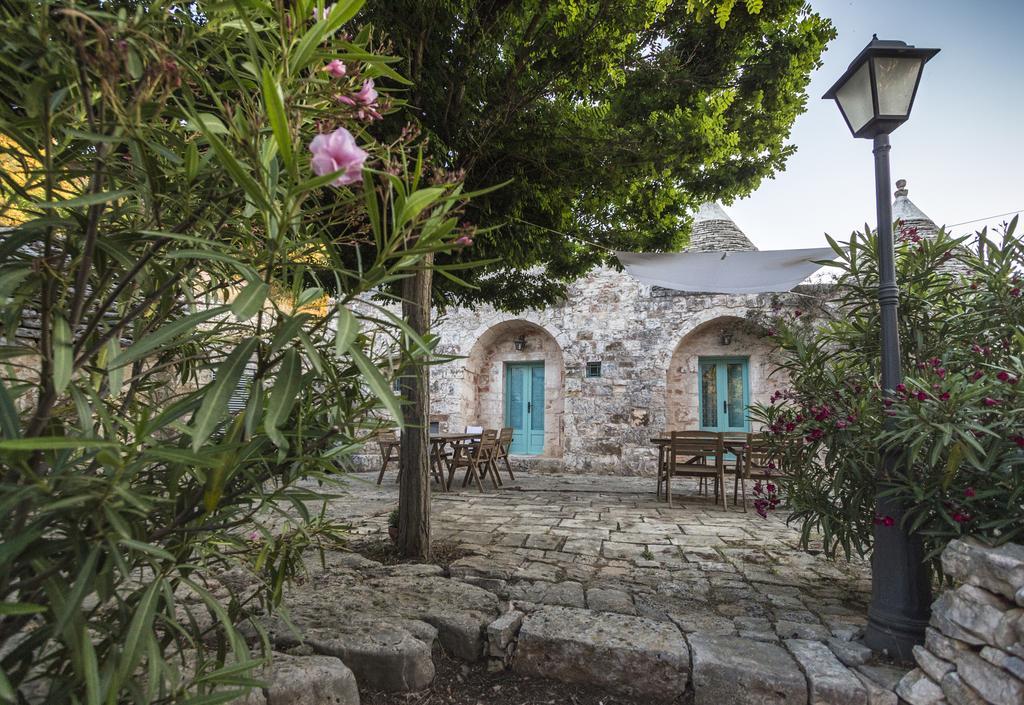 Trulli La Zisa Apartment Fasano Bagian luar foto